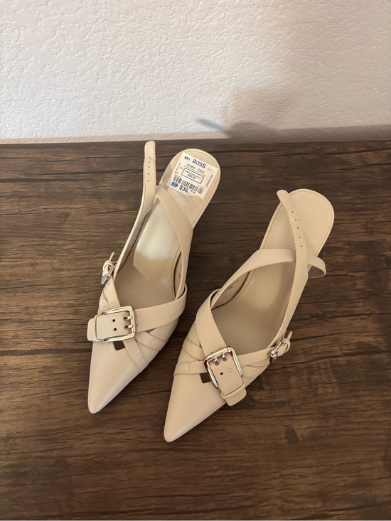 Dkny Shoes - DKNY heels shoes size 7.5